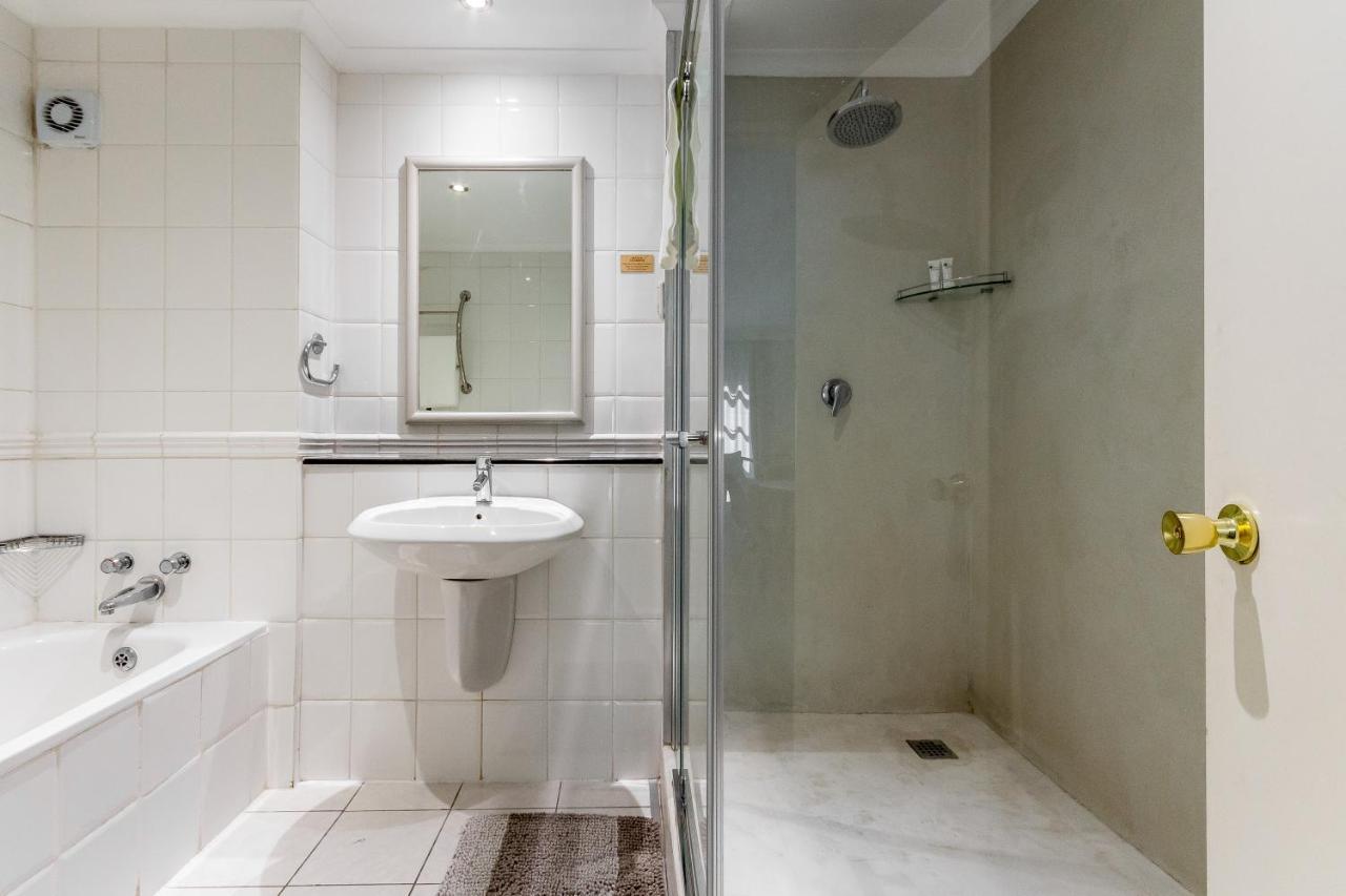 קייפטאון Trendy Apartment In Thibault Square City Centre מראה חיצוני תמונה
