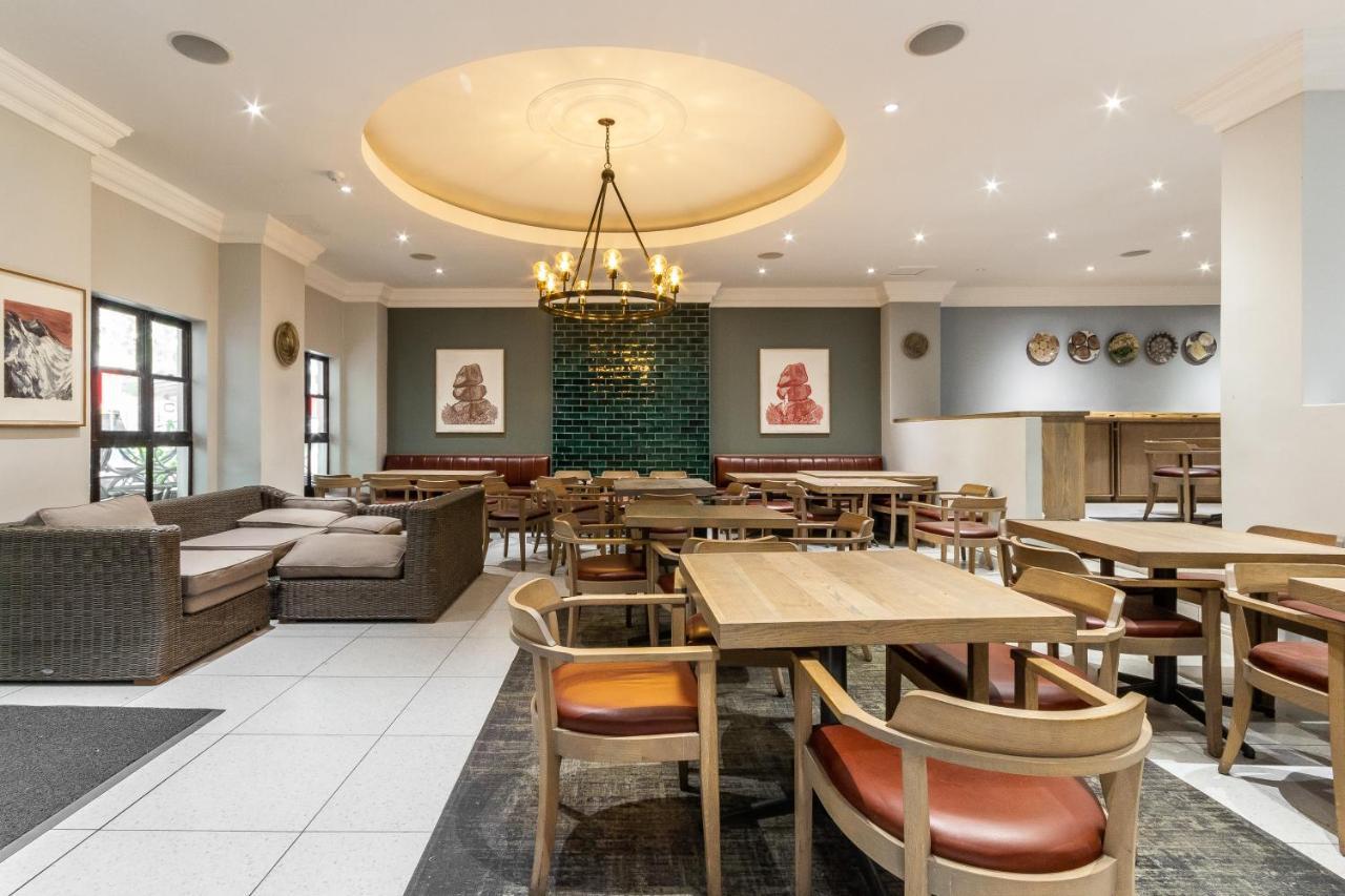 קייפטאון Trendy Apartment In Thibault Square City Centre מראה חיצוני תמונה